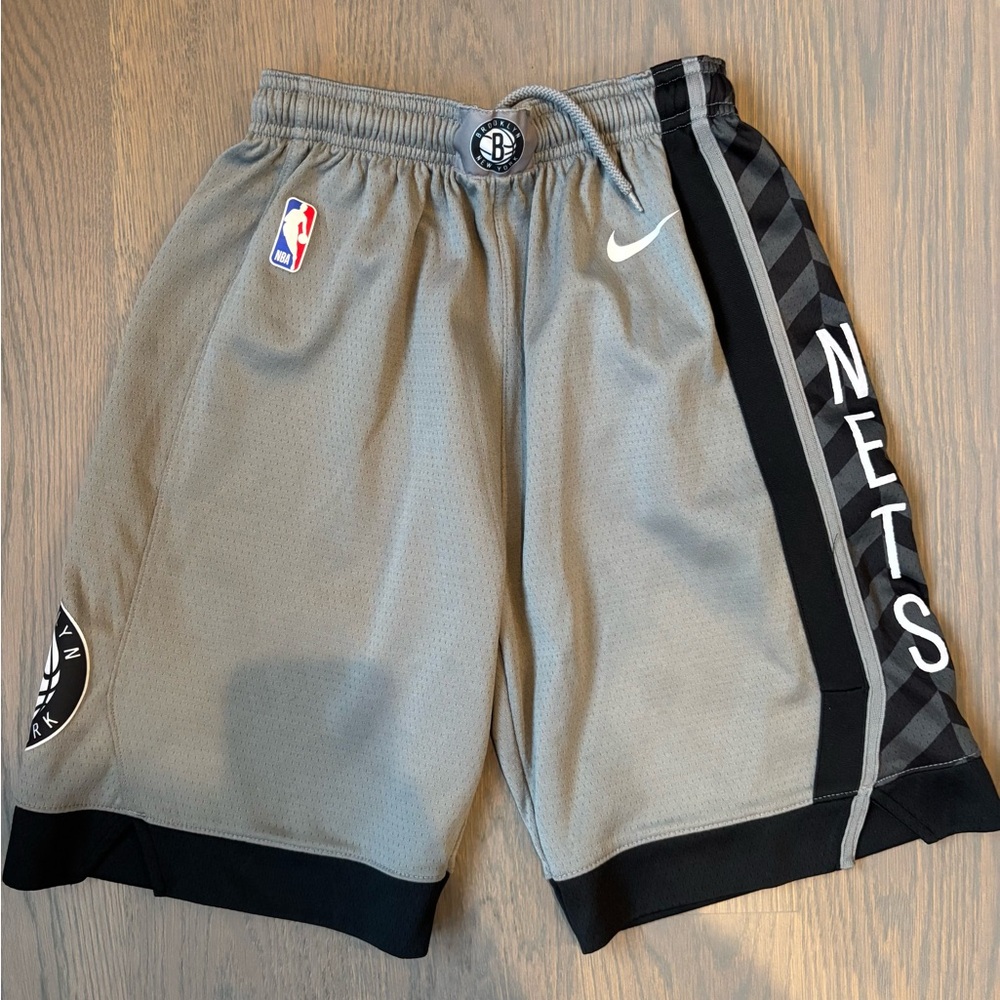 Nike Nets Dri-FIT Gray Basketball Shorts